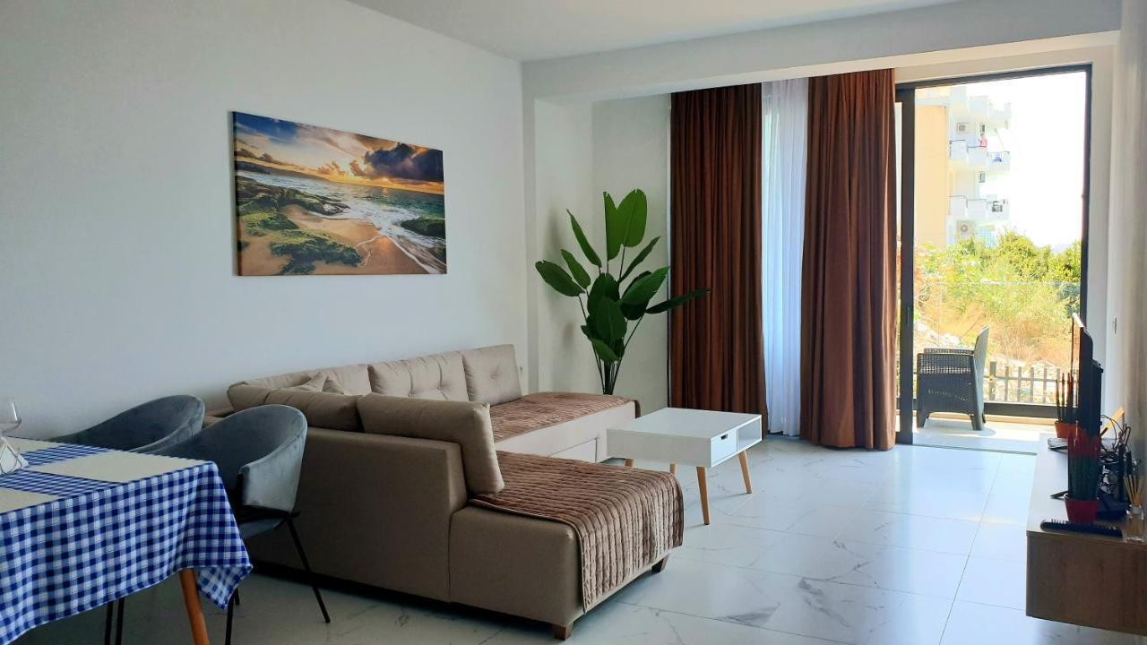 2F Saranda Apartment Exterior photo